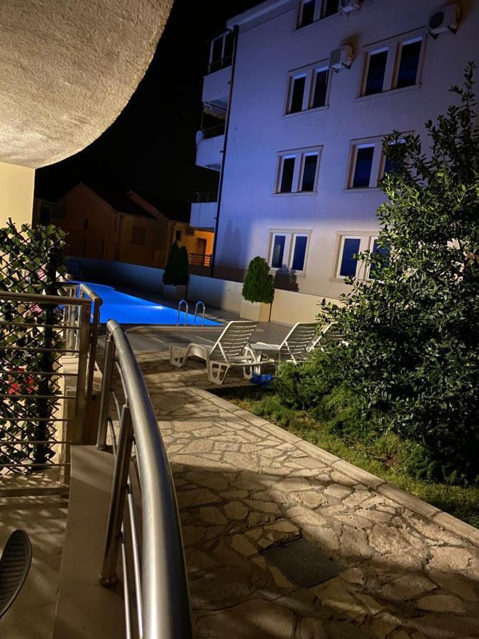 Deluxe Pool Apartment 4 Petrovac Exterior foto